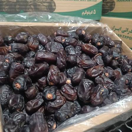 تصویر 3 از خرما مضافتی خشک با بافت متراکم و طعم شیرین
